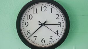 દિવાલ ઘડિયાળ