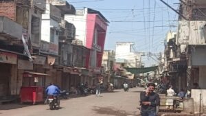 મહેમદાવાદ જડબેસલાક બંધ