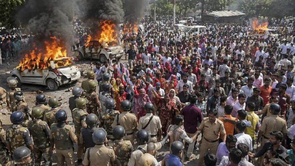 Noida Workers Protest