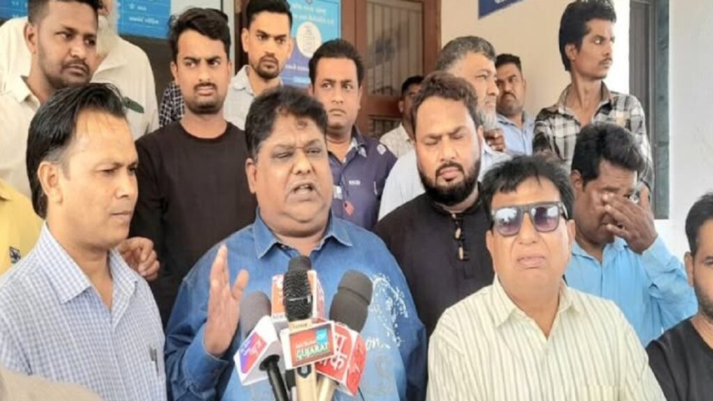 Gomtipur Councillor Iqbal Sheikh