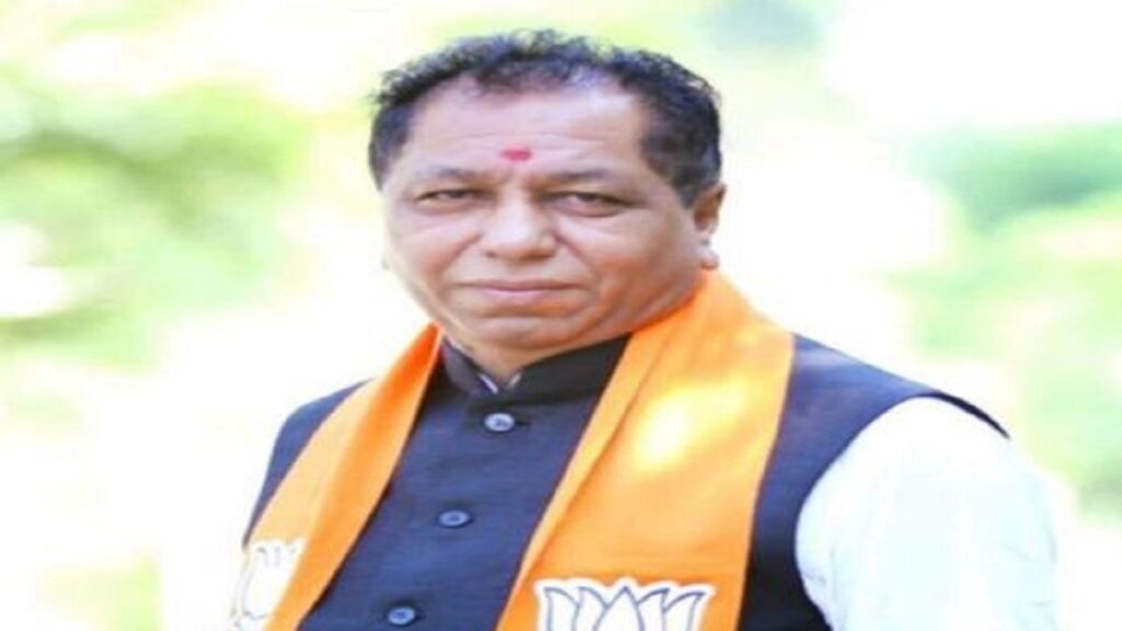 New Mayor Hitesh Barot
