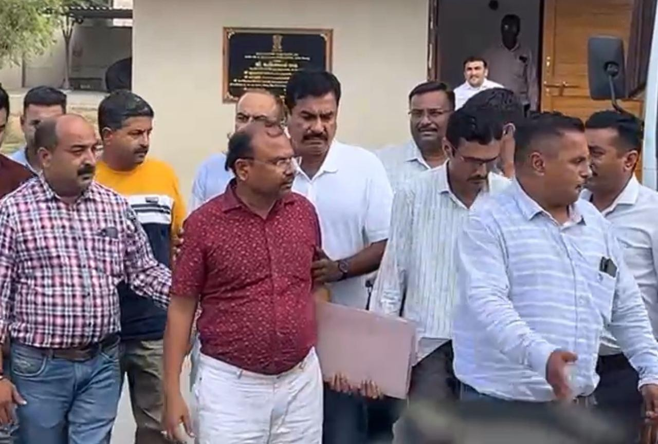 Mansukh Sagathiya ED Case