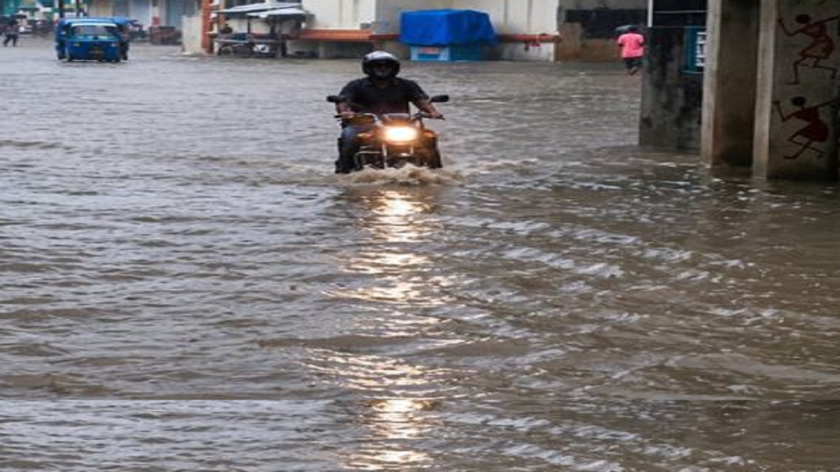 Surat Heavy Rain