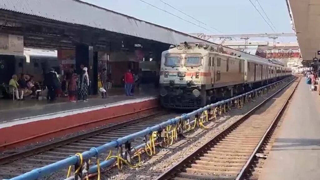 Delhi Train Cancelled: